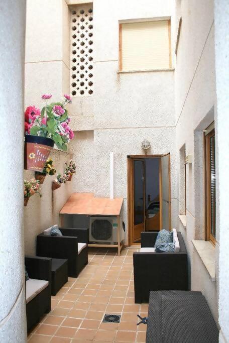 Beachside Apartment In The Centre Of El Campello Exterior photo